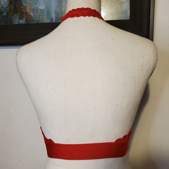 Victoria's Secret Lace Halter Bralette - Picture 4 of 7